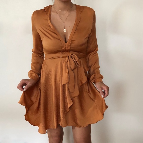 Golden babydoll dress - Picture 2 of 5